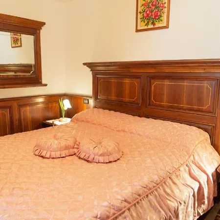 Rochefort Apartment