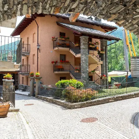 Rochefort Apartment